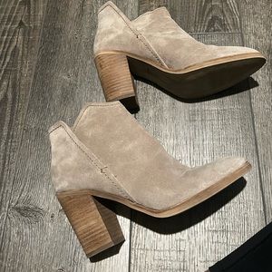 Dolce Vita Booties